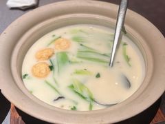 鱼汤煮时蔬-柿合缘新京菜(国金中心商场店)