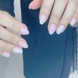 -纤纤玉手美甲美睫美容
