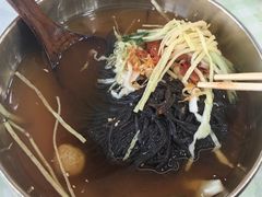 -服务大楼冷面(延大店)