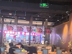 -呷哺呷哺(万达新世界店)