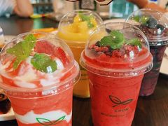 -Chom Cafe and Restaurant