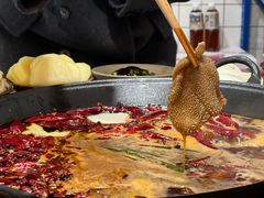 -黄潇洒老火锅(九眼桥宏济巷店)