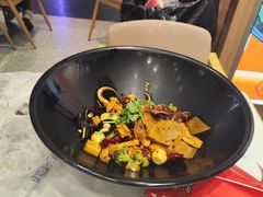 -醉人椒麻辣香锅(王府井喜悦店)