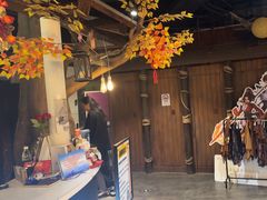 -暴风岛沉浸式体验馆(百联世纪店)