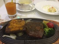 -斗牛士牛排餐厅(嘉里汇店)