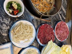 -乳仔牛牦牛汤锅 烤羊排(松潘古城店)