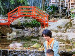 -天门沟九州驿站树上汤泉