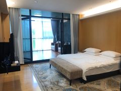 -上海怡沁园度假酒店