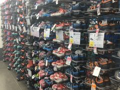 -迪卡侬(西三旗店)