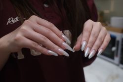 -猪猪女孩日式美睫美甲