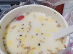 -清真老马家国华牛奶鸡蛋醪糟(正宁路店)