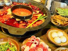 -黄潇洒老火锅(九眼桥宏济巷店)