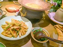 -吃饭皇帝大土家民族菜(正大广场店)
