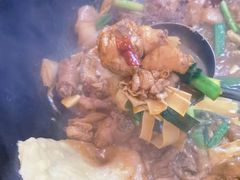 -曹丞相·地锅鸡·地锅鱼(武林店)