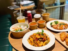 -香港ELEMENTS圆方