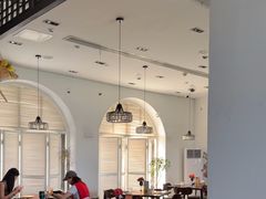 -22ºN BISTRO西餐&酒馆(石奥商业街店)