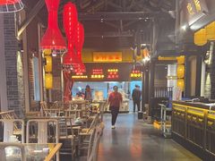 -野山舂·贵州现舂酸汤牛肉(东山店)