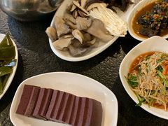 -湘肠香火锅店(团结湖店)