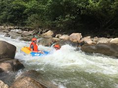 -雅鲁激流探险漂流
