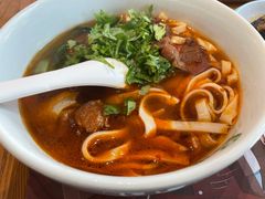 -呷佬·长沙手工米粉(金沙江路店)