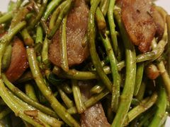 -黄泥岗·地道湖北菜(奥特莱斯店)