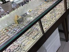 -中国丹阳眼镜城