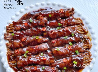 今天跟大家分享健康又美味的年夜饭菜谱，金针菇肥牛卷