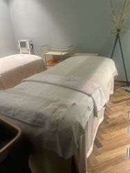 -花隐·美芙炫海菲秀皮肤管理中心