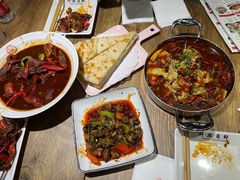 -叶派龙虾•招牌香辣蟹·海鲜(中海国际店)