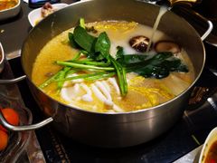 -捞王锅物料理(上海世茂广场店)