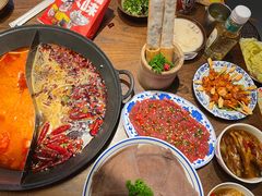 -萍姐火锅·公路夜市(武汉首店)