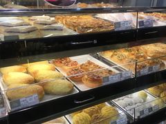 -Caidie Bakery采蝶轩(百越店)