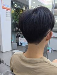 -首脑美发沙龙