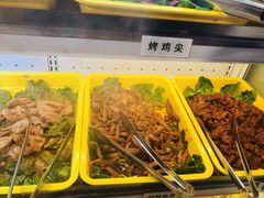 -爱客得牛排海鲜烤肉·火锅自助(春熙路黑金好店)