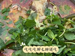 臭豆腐煮鱼-石屏老字号4号包浆豆腐美食城(泼水广场店)