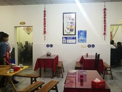 大堂-米二红烧兔(华阳店)