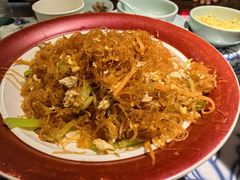 -卢大鲜鱼头捞饭(美利广场店)