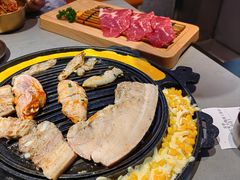 -轻烧烤肉(光谷步行街店)