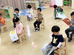 -黄浦乐烁龙鱼宝贝托育园(海潮路校区)