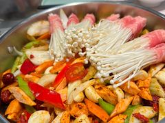 -黄记煌三汁焖锅(新佳丽江汉路店)