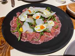 生切牛肉薄片配白蘑菇-Mercato莫卡多露台餐厅与酒吧(K11店)