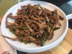 -享月汤皇·海鲜小火锅·聚会(曲江创意谷店)