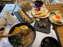 -衣川小森林·料理·寿司(鸿铭中心店)