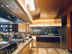 自助取餐区-东西风牛排馆周末烧烤自助(首都机场希尔顿店)