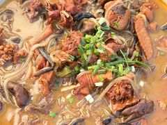 小鸡炖蘑菇-石磨坊酒楼(文化街店)