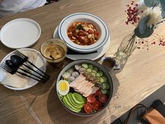 牛油果烟熏鸡肉沙拉-Maxpoint Kitchen 西餐咖啡(乐峰广场店)