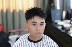 -贝勒爷专业男发