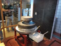 -呷佬·长沙手工米粉(金沙江路店)