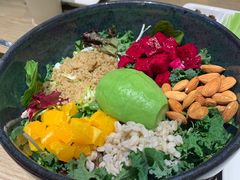 牛油果沙拉-小大董·烤鸭(凤凰汇店)