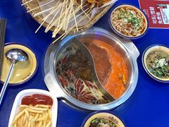 -马路边边火锅串串(观前街店)